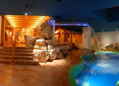 קונייה Eco Wellness Hotel Notre Maison מראה חיצוני תמונה