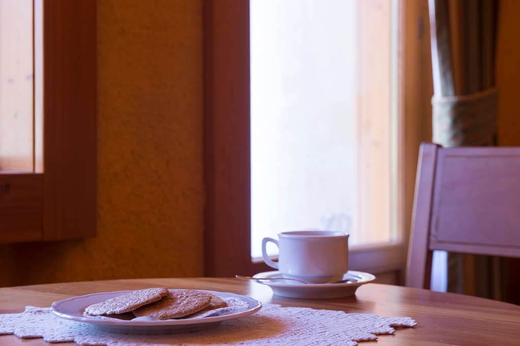 קונייה Eco Wellness Hotel Notre Maison שירותים תמונה