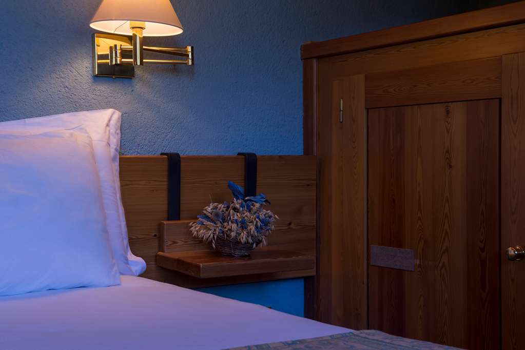 קונייה Eco Wellness Hotel Notre Maison חדר תמונה