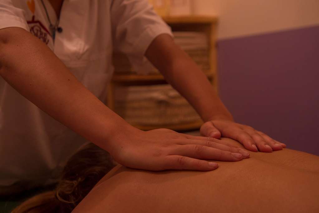 קונייה Eco Wellness Hotel Notre Maison שירותים תמונה